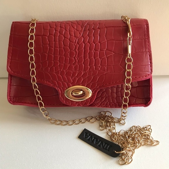 NWT Wine croc embossed faux leather mini handbag with detachable shoulder chain - Picture 1 of 5